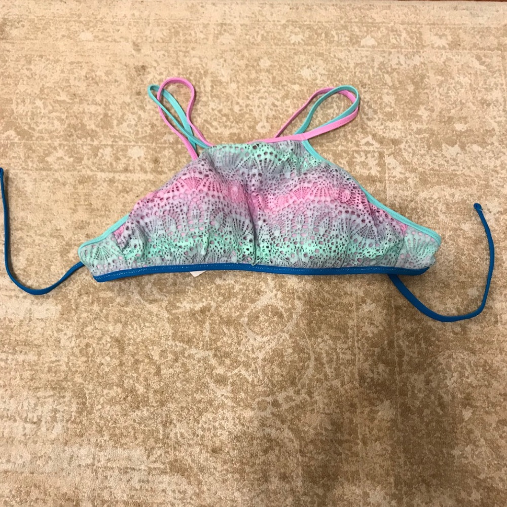 VS bikini top